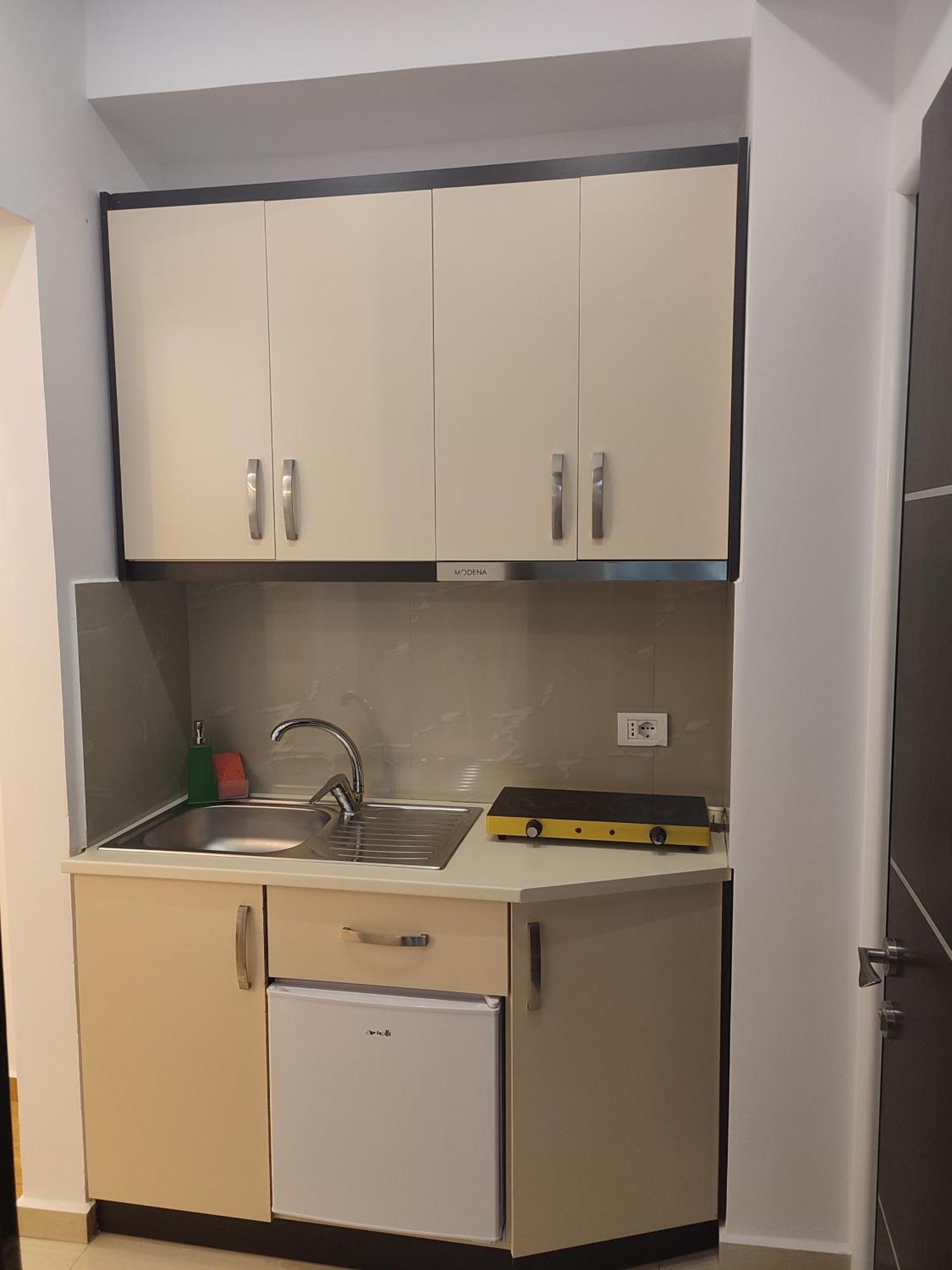 Apartments Sadiku With Sea View Sarandë 外观 照片
